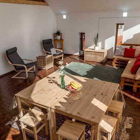 Modern Loft Lighthouse Hostel Karakol Kültér fotó